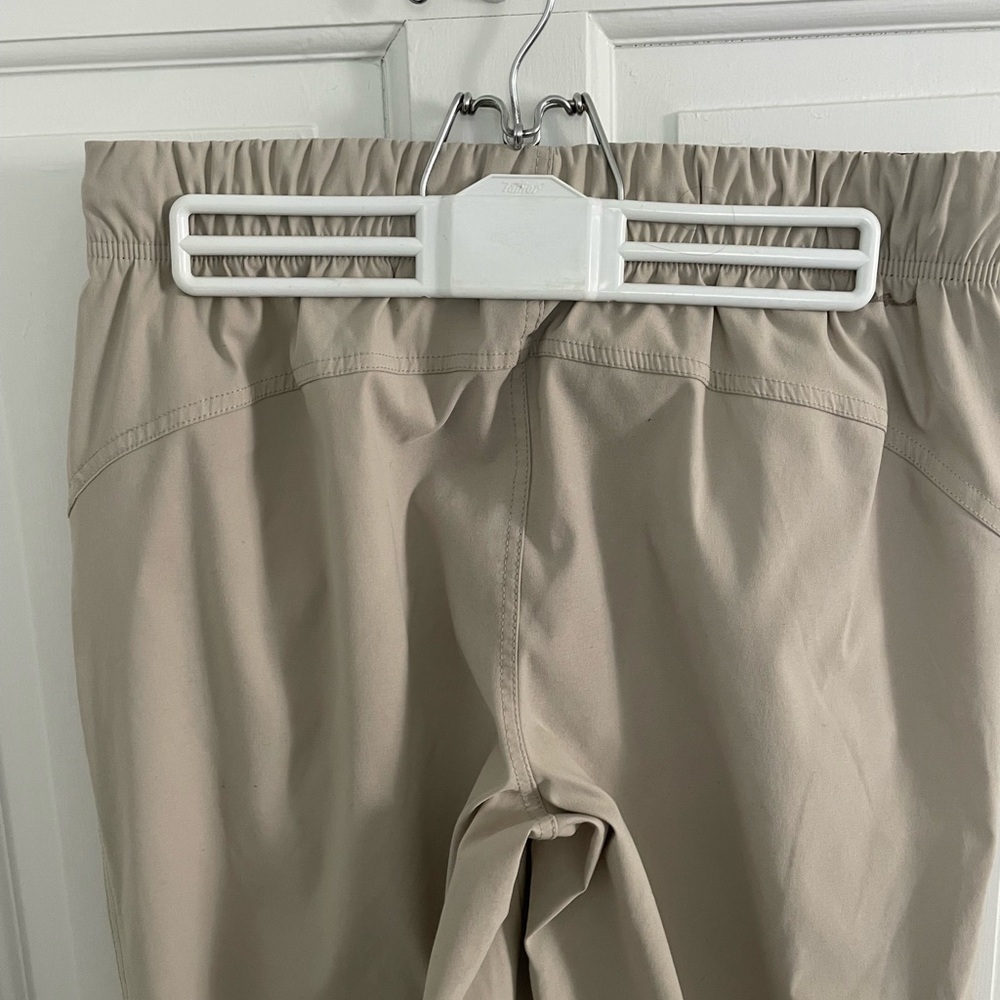 Eddie Bauer Khaki (Tan) Ladies Jogger - Picture 3 of 6